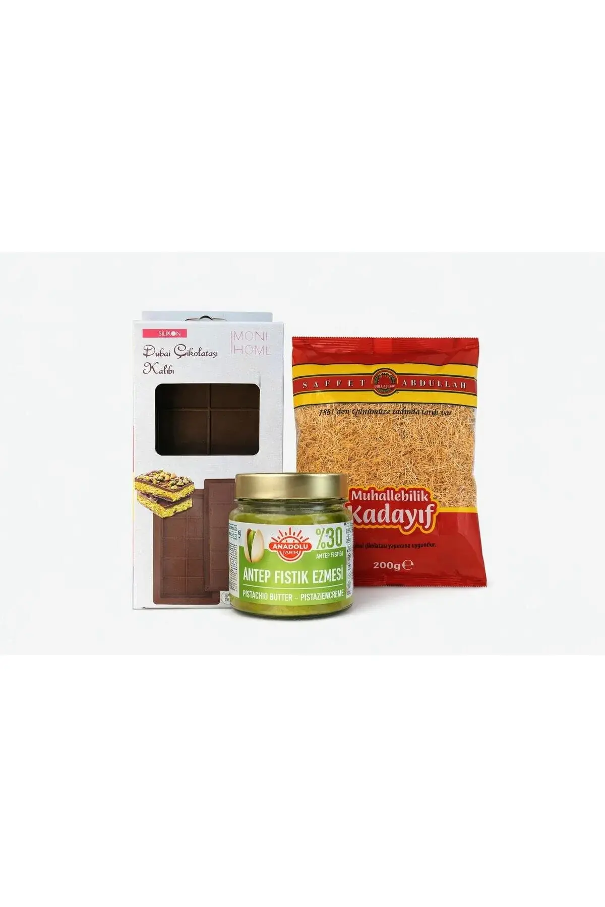 Dubai Çikolatası Seti 2 (Saffet Abdullah Çıtır Kad.200 gr + Antep Fıstık Ezme 200 gr + Silikon Kılıf)